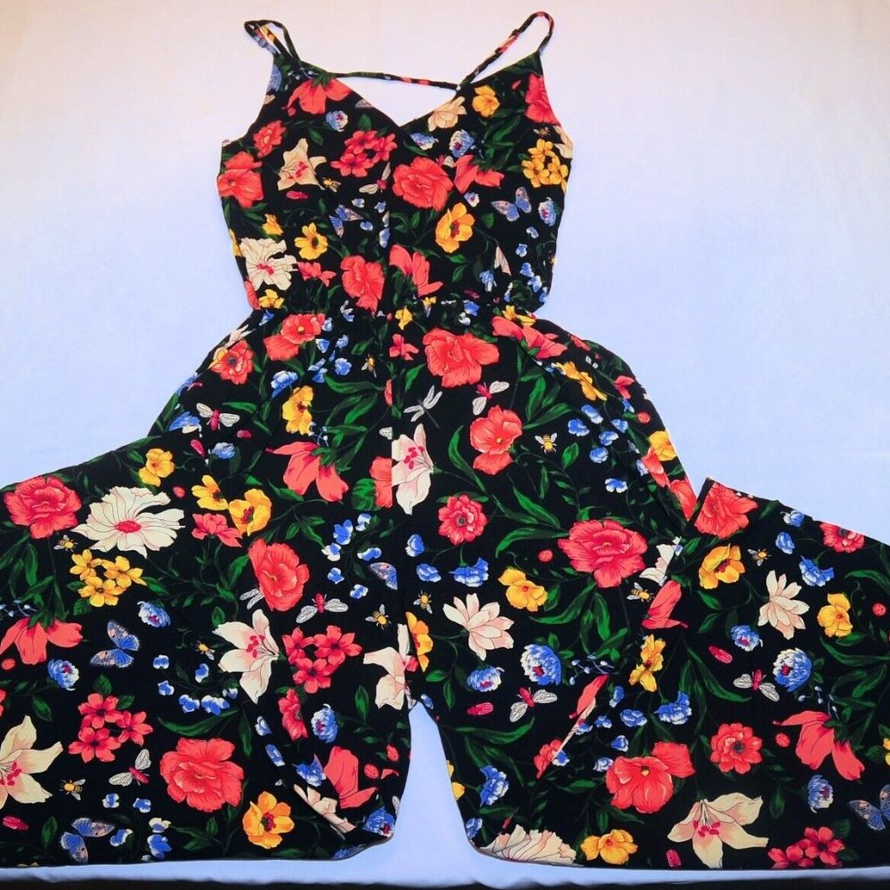 Jr. Girls Hollister Jumpsuit Size S Bright Floral Print Wrap Bodice Halter Style